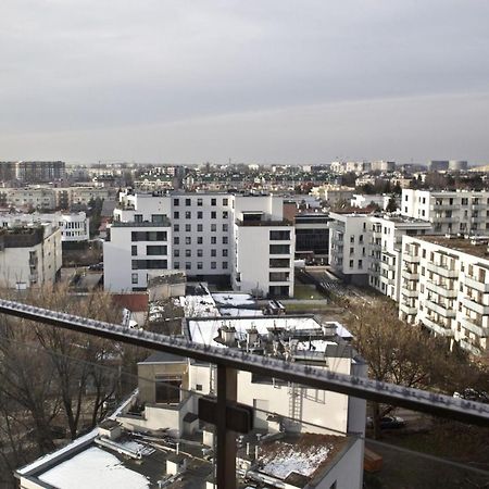 Triton Park Accommodation By P&O Serviced Apartments Varsovie Extérieur photo